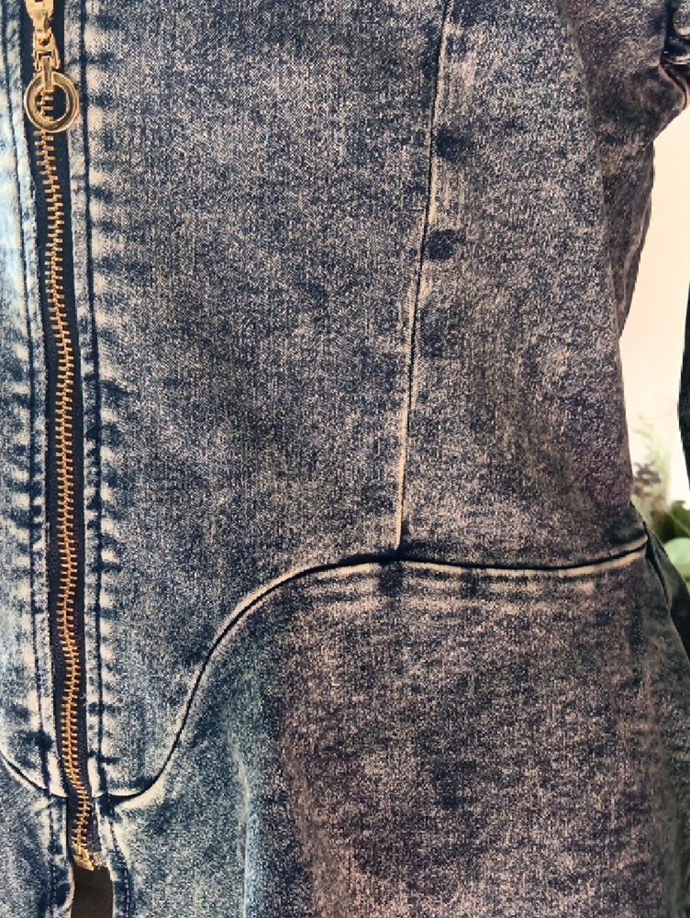 Ruffled Peplum Denim Zip Jacket - Blue - Picture 7 of 9